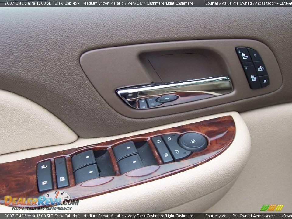 2007 GMC Sierra 1500 SLT Crew Cab 4x4 Medium Brown Metallic / Very Dark Cashmere/Light Cashmere Photo #13