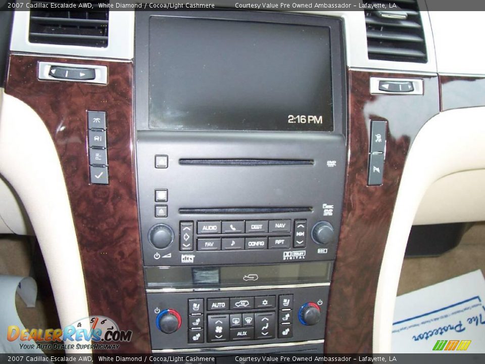 2007 Cadillac Escalade AWD White Diamond / Cocoa/Light Cashmere Photo #18