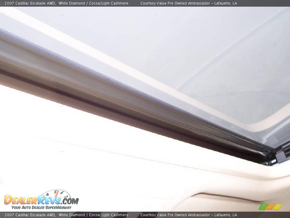 2007 Cadillac Escalade AWD White Diamond / Cocoa/Light Cashmere Photo #21