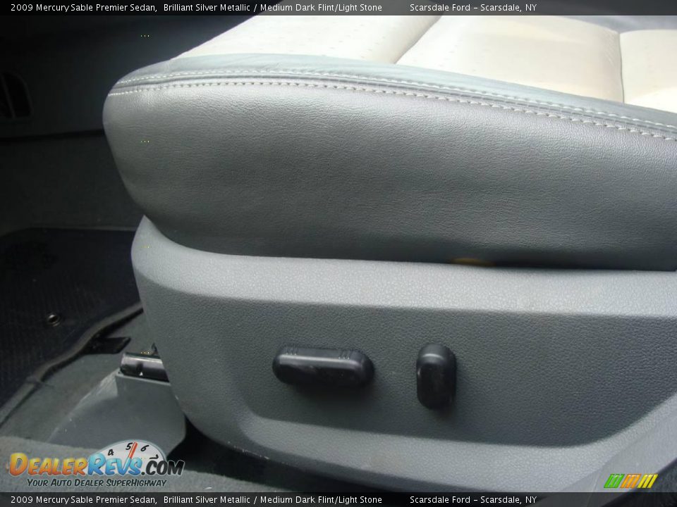 2009 Mercury Sable Premier Sedan Brilliant Silver Metallic / Medium Dark Flint/Light Stone Photo #12