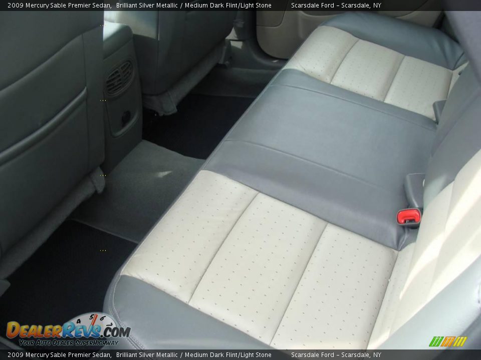 2009 Mercury Sable Premier Sedan Brilliant Silver Metallic / Medium Dark Flint/Light Stone Photo #16