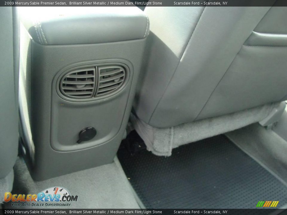 2009 Mercury Sable Premier Sedan Brilliant Silver Metallic / Medium Dark Flint/Light Stone Photo #21