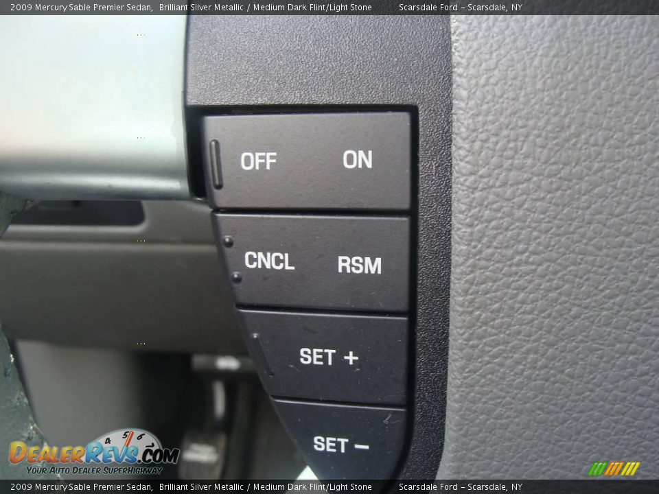 2009 Mercury Sable Premier Sedan Brilliant Silver Metallic / Medium Dark Flint/Light Stone Photo #22