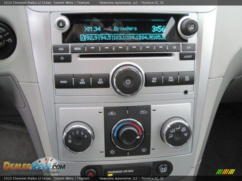 2010 Chevrolet Malibu LS Sedan Summit White / Titanium Photo #16