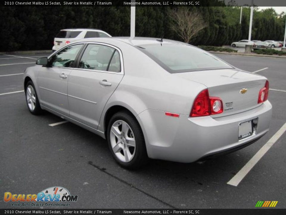 2010 Chevrolet Malibu LS Sedan Silver Ice Metallic / Titanium Photo #2