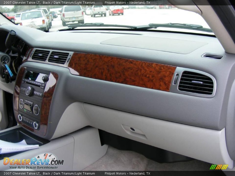 2007 Chevrolet Tahoe LT Black / Dark Titanium/Light Titanium Photo #28