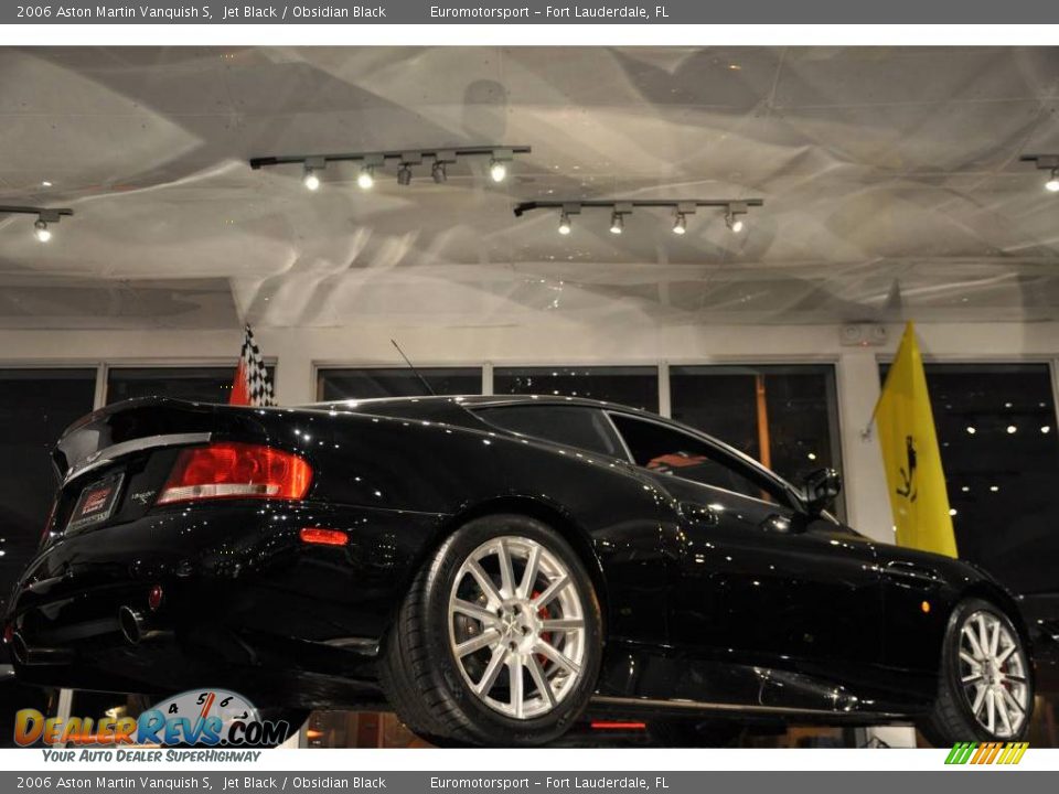 2006 Aston Martin Vanquish S Jet Black / Obsidian Black Photo #24