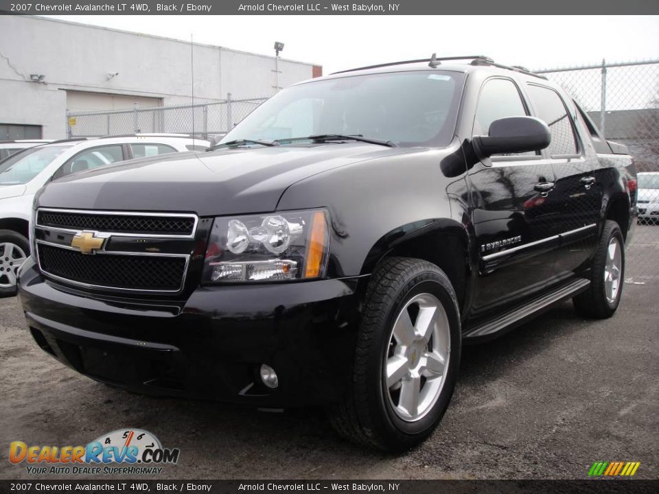 2007 Chevrolet Avalanche LT 4WD Black / Ebony Photo #1