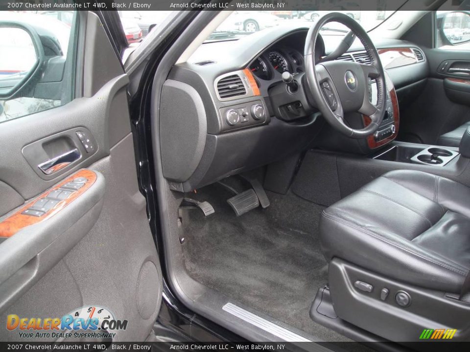 2007 Chevrolet Avalanche LT 4WD Black / Ebony Photo #9