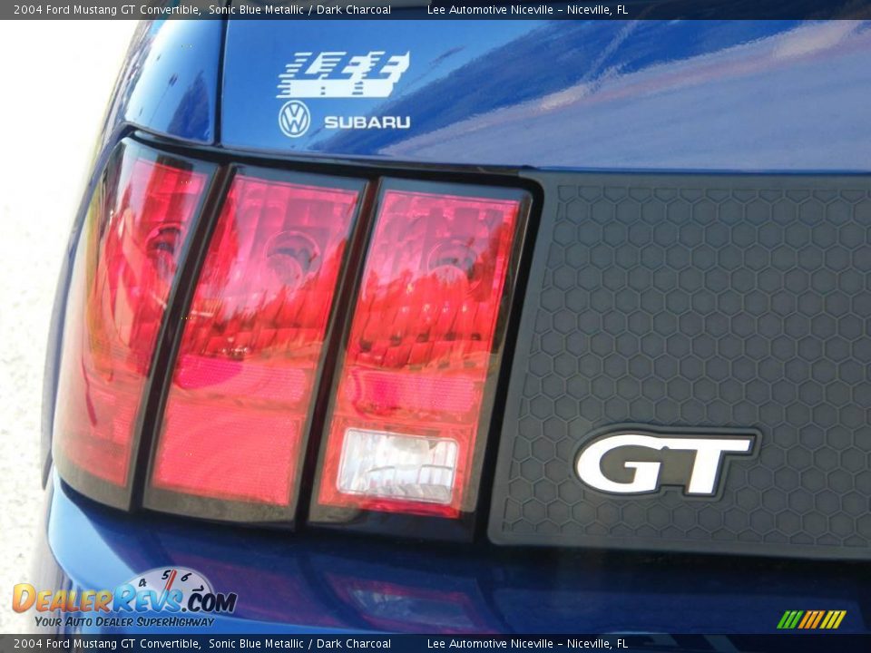 2004 Ford Mustang GT Convertible Sonic Blue Metallic / Dark Charcoal Photo #9
