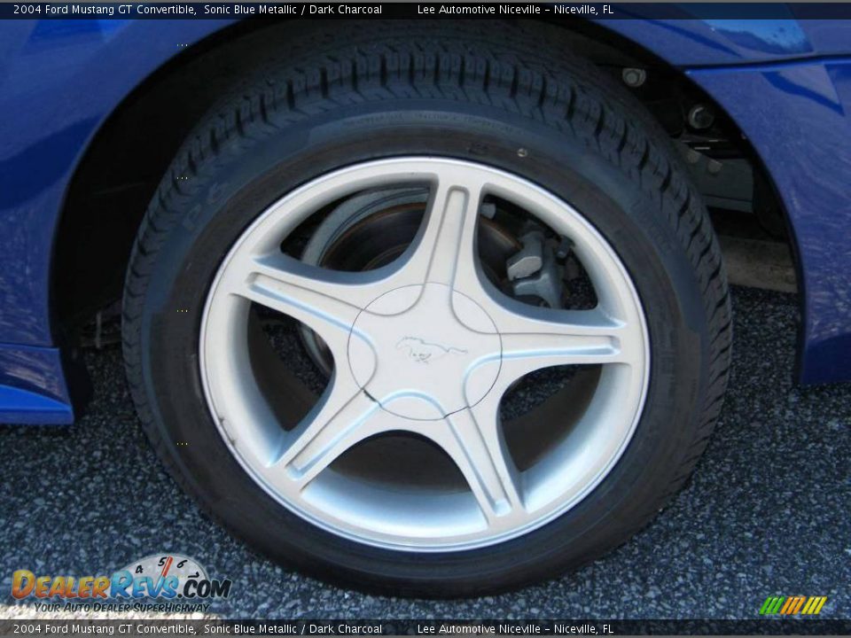 2004 Ford Mustang GT Convertible Sonic Blue Metallic / Dark Charcoal Photo #10