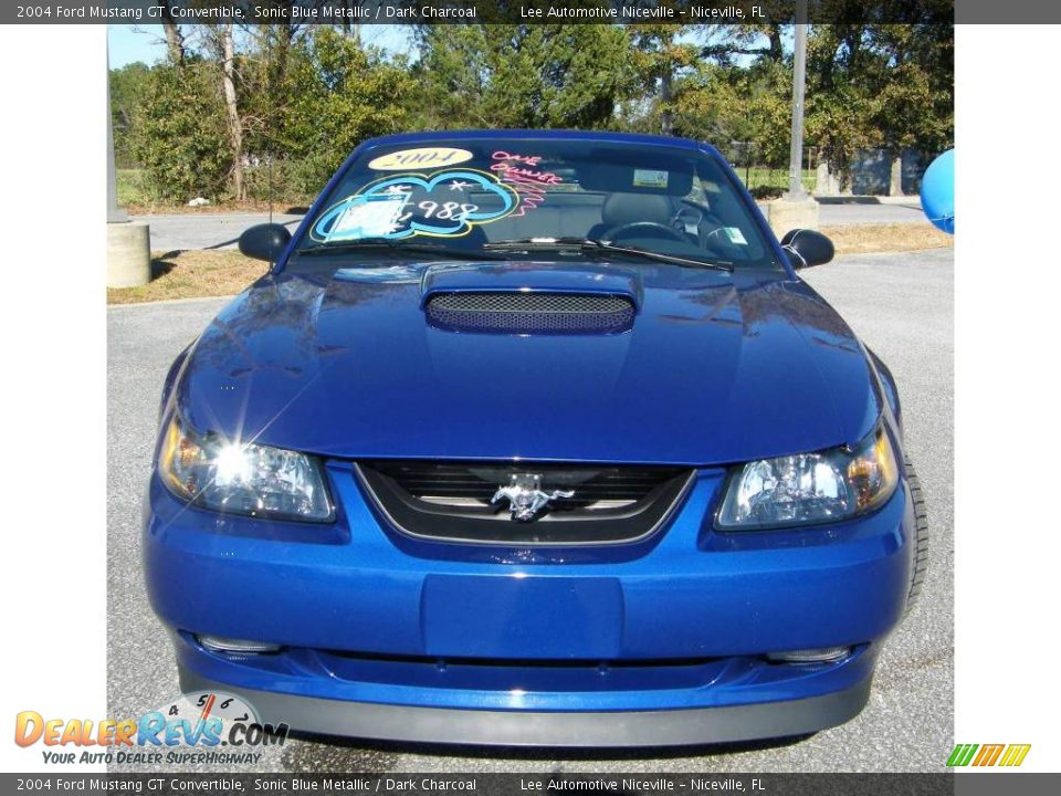2004 Ford Mustang GT Convertible Sonic Blue Metallic / Dark Charcoal Photo #18