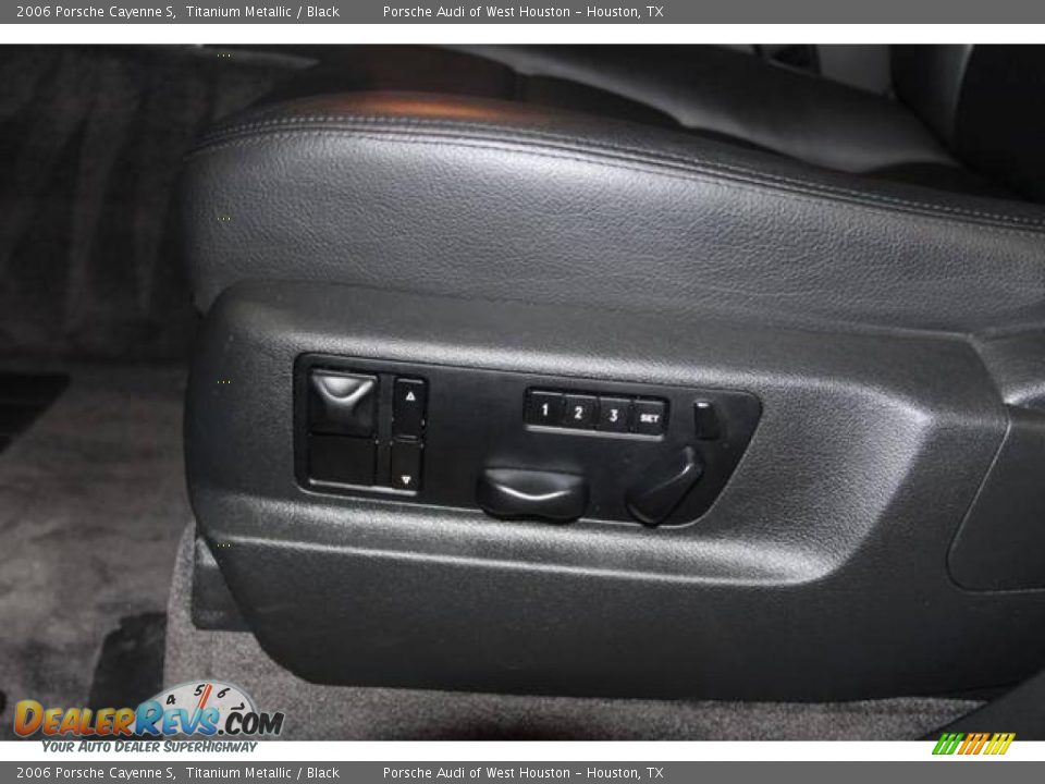 2006 Porsche Cayenne S Titanium Metallic / Black Photo #21