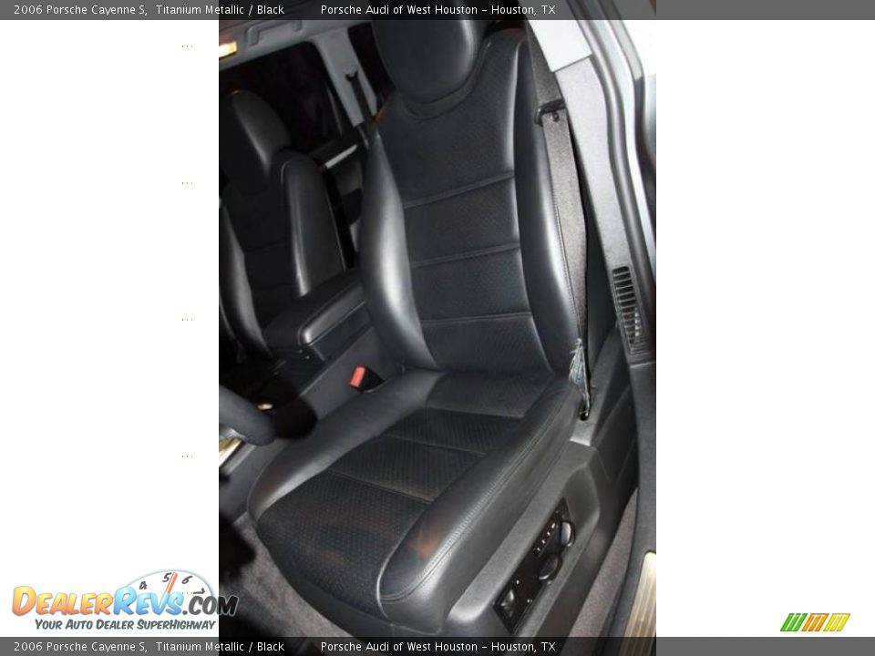 2006 Porsche Cayenne S Titanium Metallic / Black Photo #24