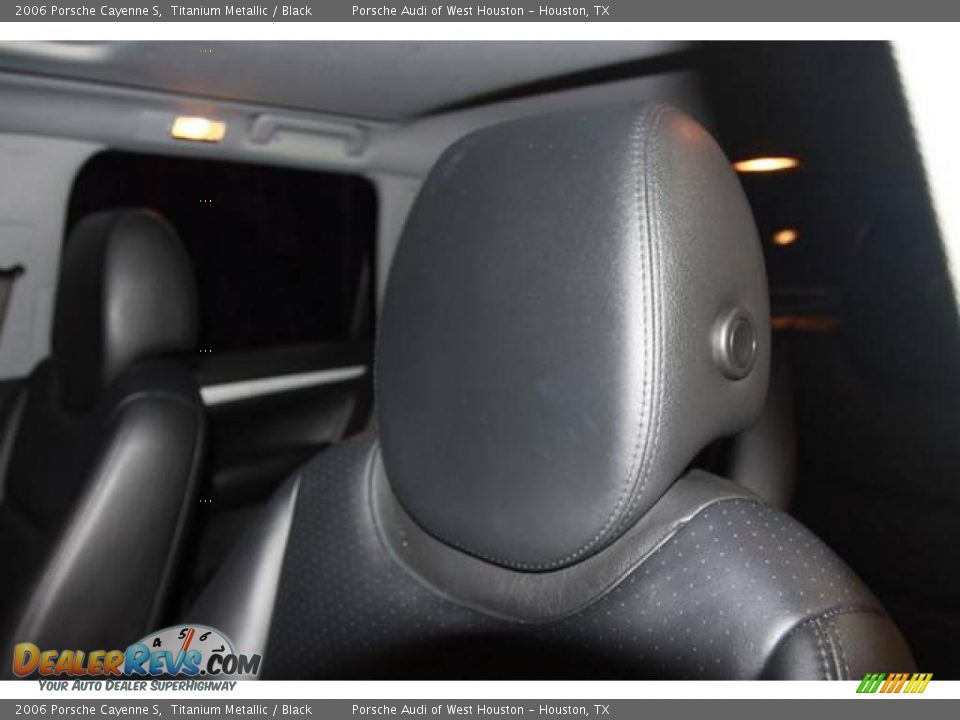 2006 Porsche Cayenne S Titanium Metallic / Black Photo #25