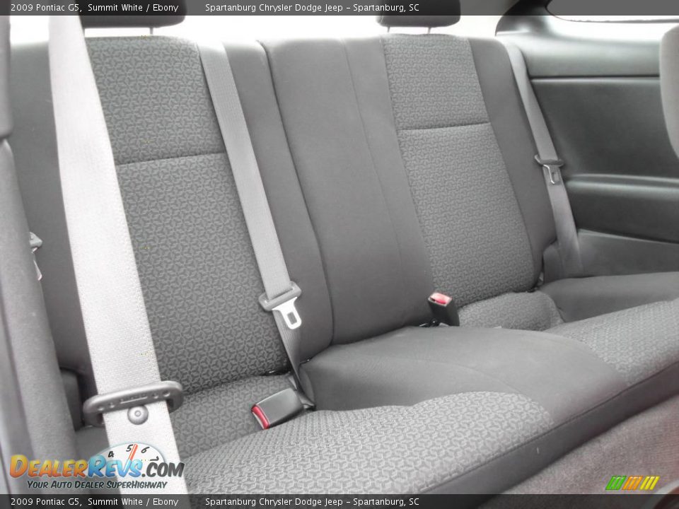 2009 Pontiac G5 Summit White / Ebony Photo #17