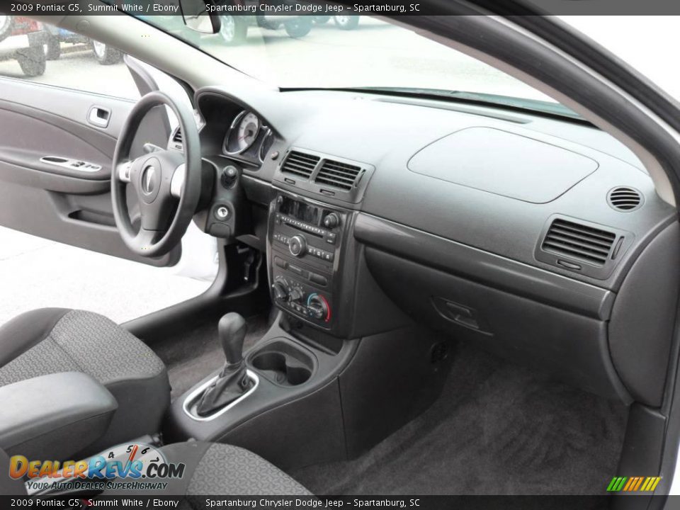 2009 Pontiac G5 Summit White / Ebony Photo #19