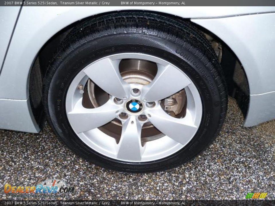2007 BMW 5 Series 525i Sedan Titanium Silver Metallic / Grey Photo #10