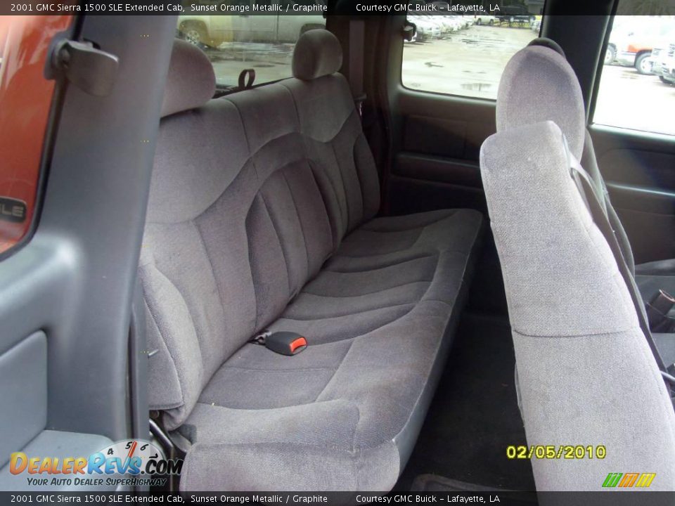 2001 GMC Sierra 1500 SLE Extended Cab Sunset Orange Metallic / Graphite Photo #10