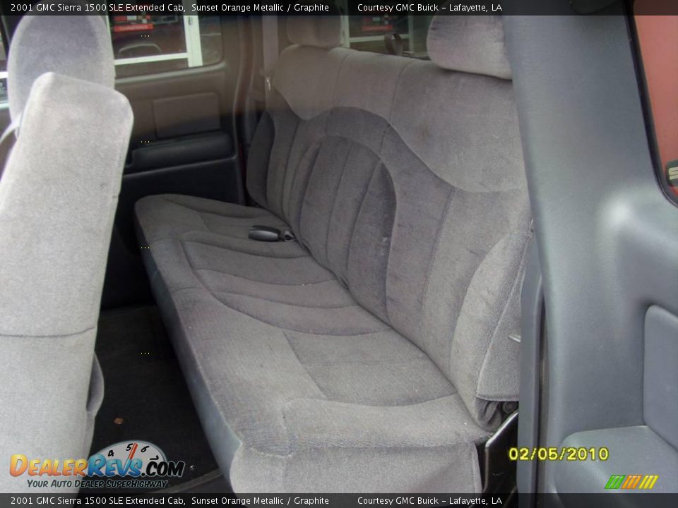 2001 GMC Sierra 1500 SLE Extended Cab Sunset Orange Metallic / Graphite Photo #12