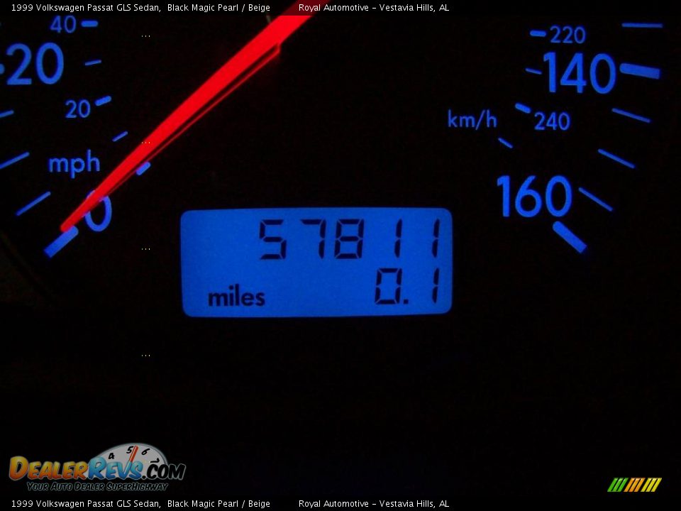 1999 Volkswagen Passat GLS Sedan Black Magic Pearl / Beige Photo #15