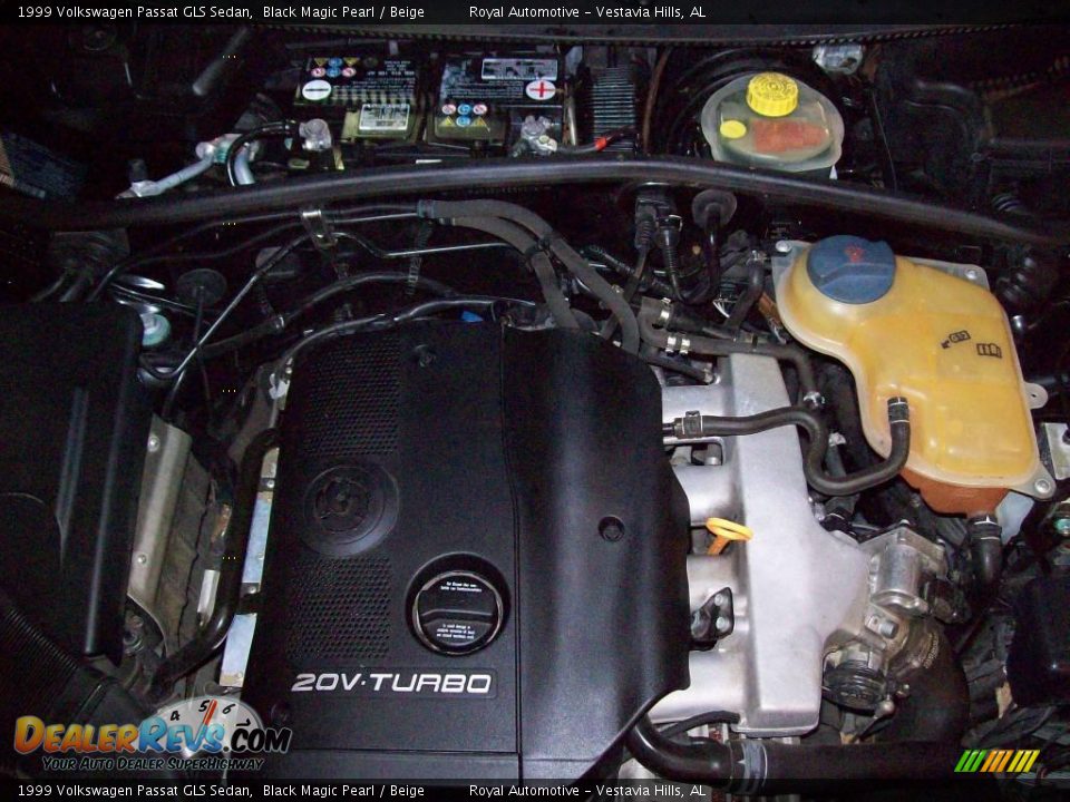 1999 Volkswagen Passat GLS Sedan Black Magic Pearl / Beige Photo #29