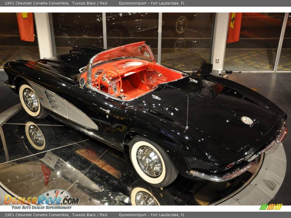 1961 Chevrolet Corvette Convertible Tuxedo Black / Red Photo #5