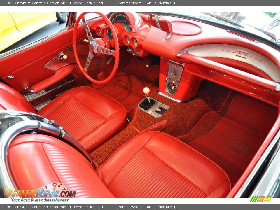 1961 Chevrolet Corvette Convertible Tuxedo Black / Red Photo #41