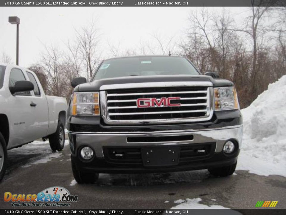 2010 GMC Sierra 1500 SLE Extended Cab 4x4 Onyx Black / Ebony Photo #2