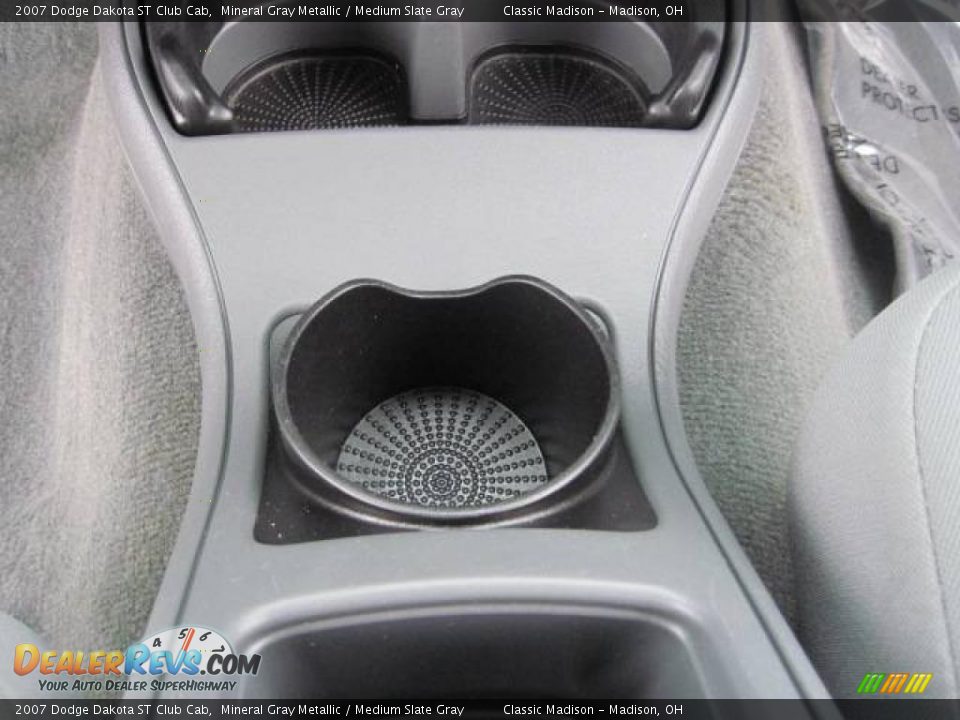 2007 Dodge Dakota ST Club Cab Mineral Gray Metallic / Medium Slate Gray Photo #24