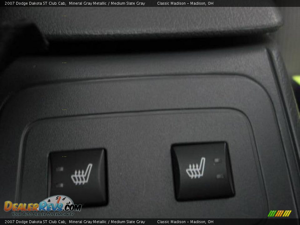 2007 Dodge Dakota ST Club Cab Mineral Gray Metallic / Medium Slate Gray Photo #25