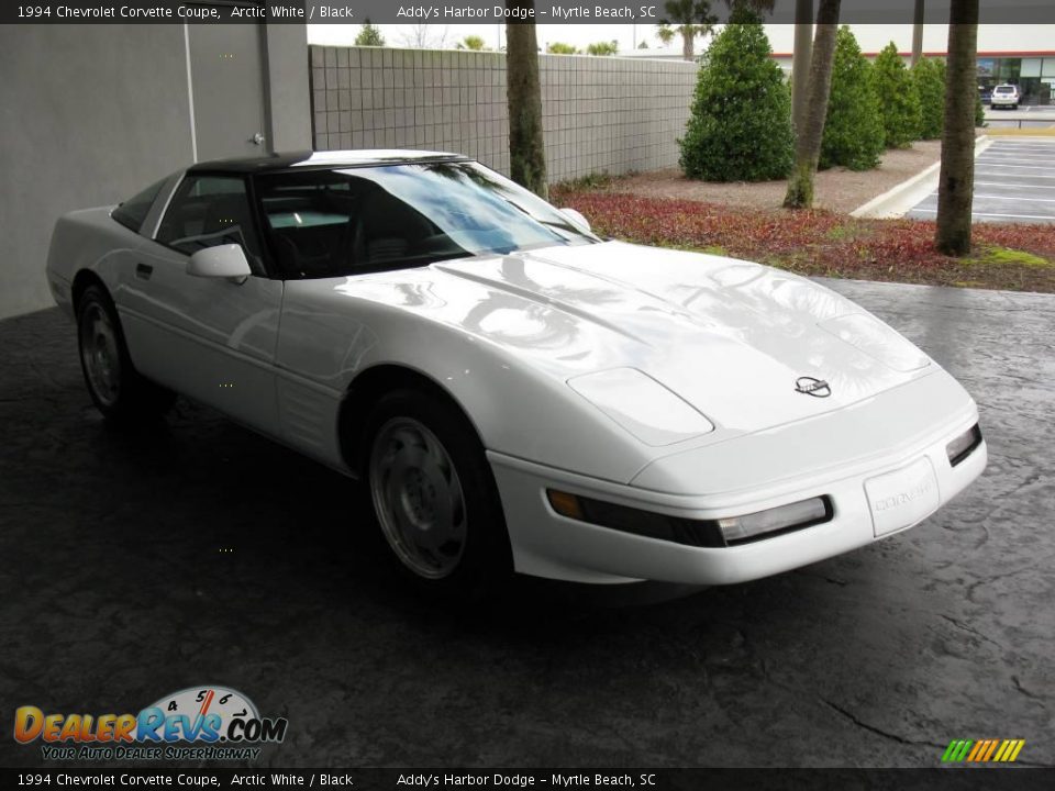 1994 Chevrolet Corvette Coupe Arctic White / Black Photo #3