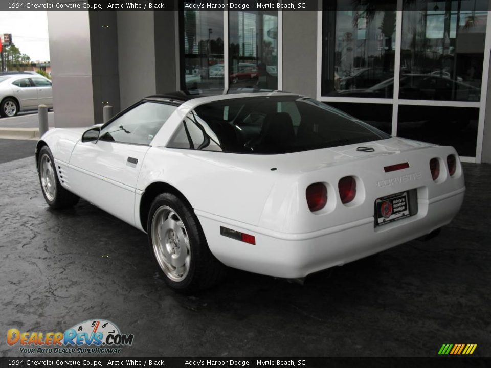 1994 Chevrolet Corvette Coupe Arctic White / Black Photo #7
