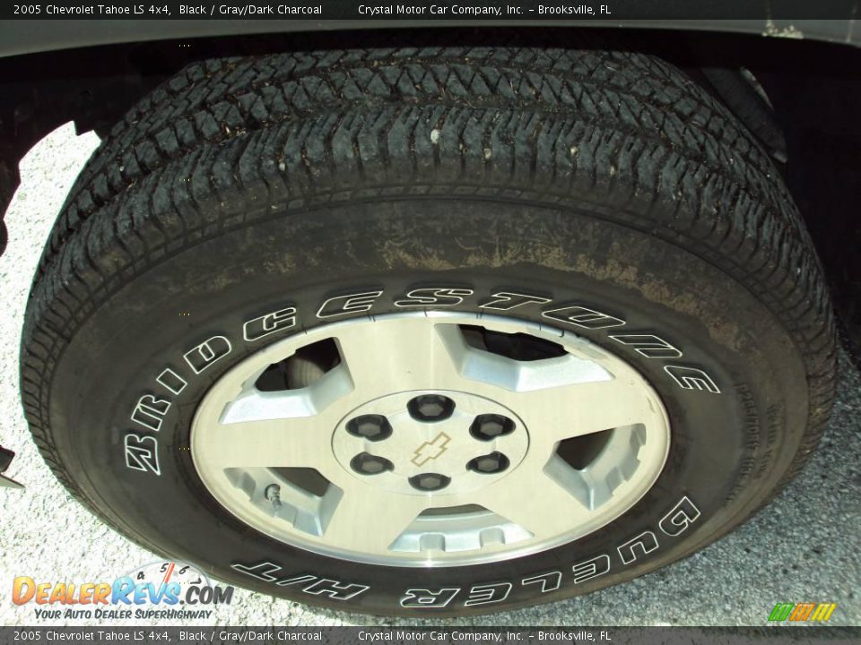 2005 Chevrolet Tahoe LS 4x4 Black / Gray/Dark Charcoal Photo #16