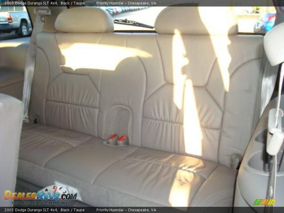 2003 Dodge Durango SLT 4x4 Black / Taupe Photo #10
