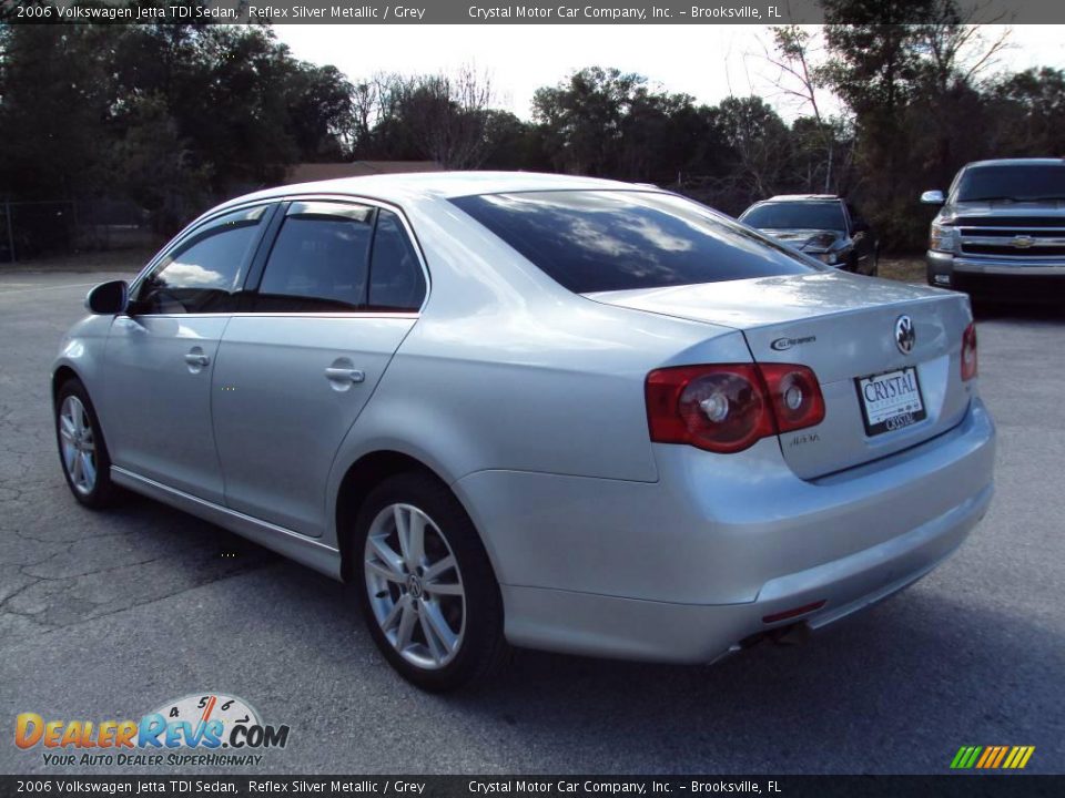 2006 Volkswagen Jetta TDI Sedan Reflex Silver Metallic / Grey Photo #3