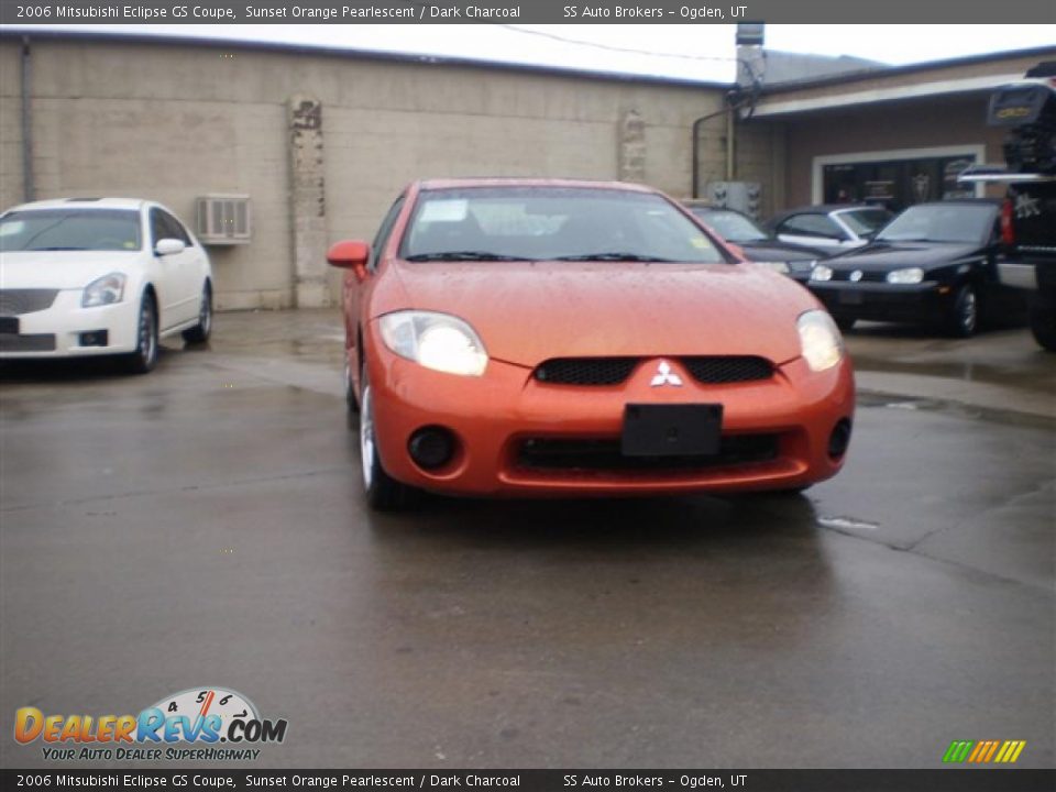 2006 Mitsubishi Eclipse GS Coupe Sunset Orange Pearlescent / Dark Charcoal Photo #1