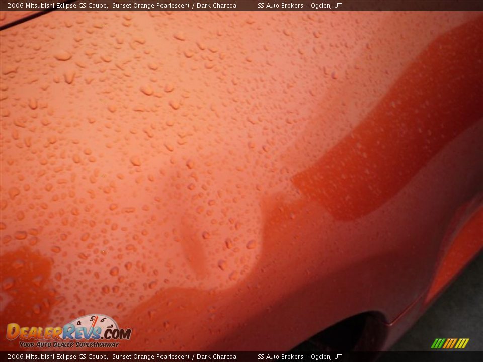 2006 Mitsubishi Eclipse GS Coupe Sunset Orange Pearlescent / Dark Charcoal Photo #4