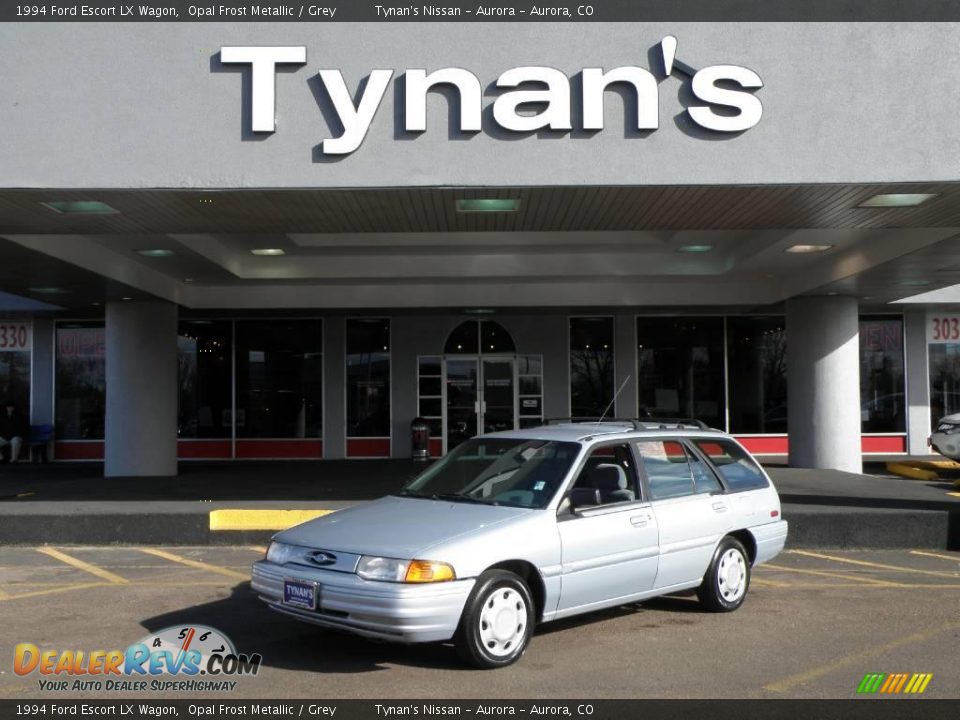 1994 Ford Escort LX Wagon Opal Frost Metallic / Grey Photo #1