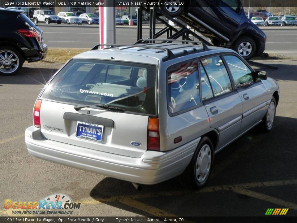 1994 Ford Escort LX Wagon Opal Frost Metallic / Grey Photo #6