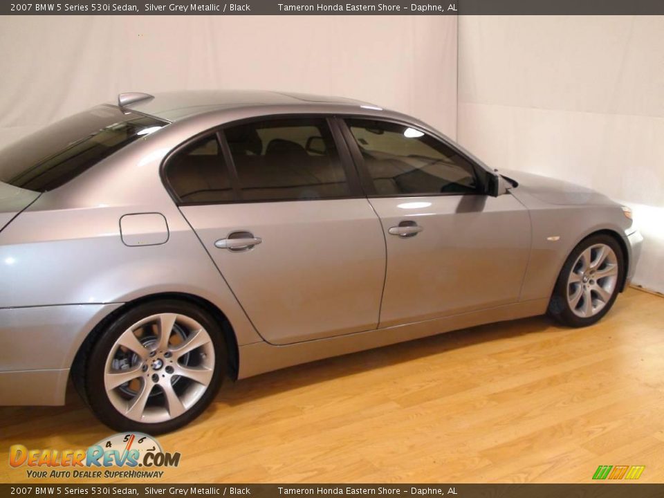 2007 BMW 5 Series 530i Sedan Silver Grey Metallic / Black Photo #4