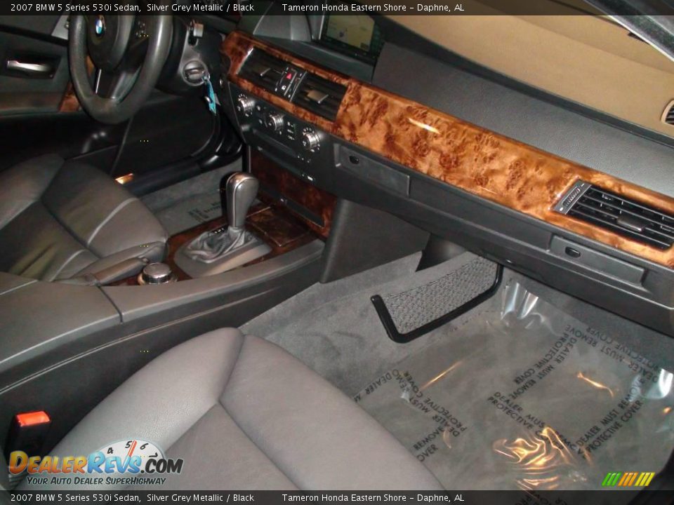 2007 BMW 5 Series 530i Sedan Silver Grey Metallic / Black Photo #20