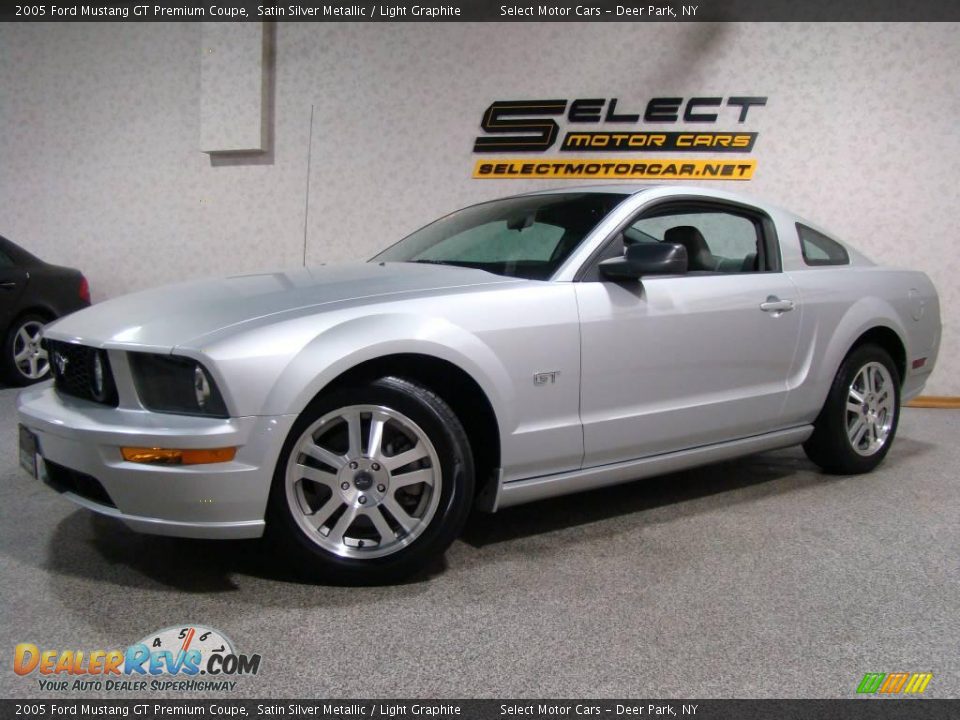 2005 Ford Mustang GT Premium Coupe Satin Silver Metallic / Light Graphite Photo #1