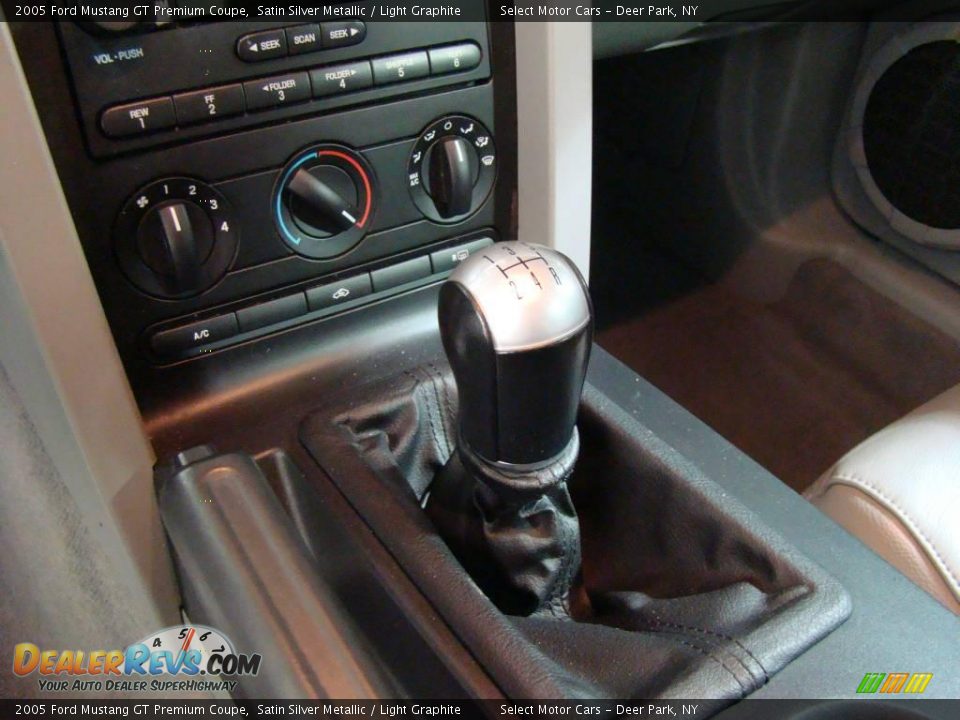 2005 Ford Mustang GT Premium Coupe Satin Silver Metallic / Light Graphite Photo #12
