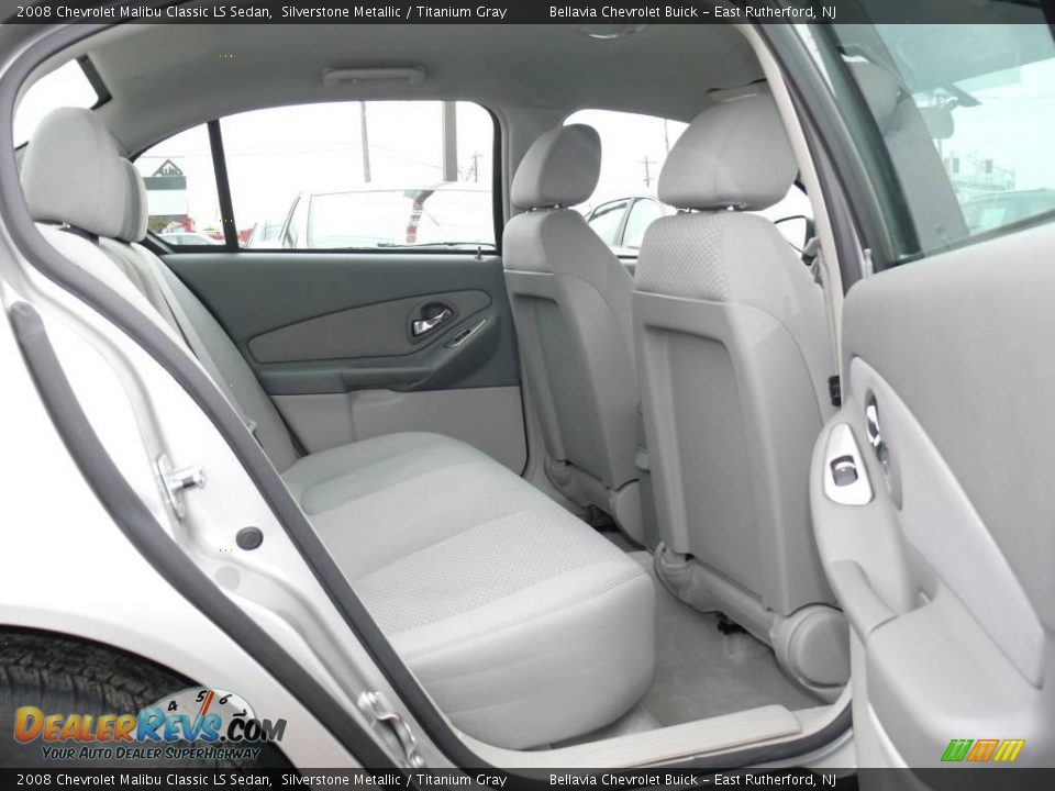 2008 Chevrolet Malibu Classic LS Sedan Silverstone Metallic / Titanium Gray Photo #11