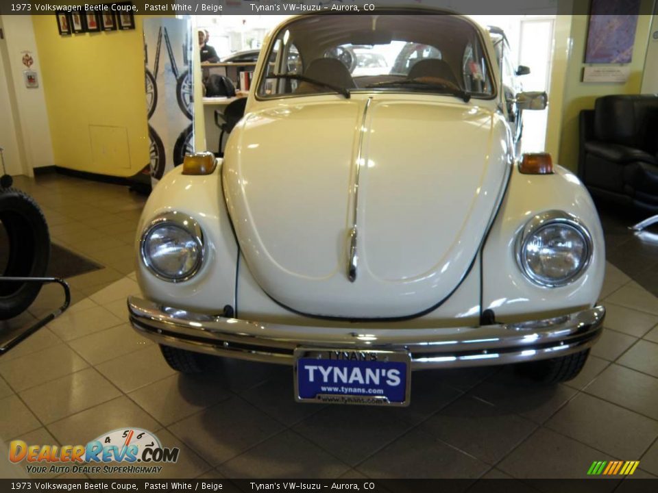 1973 Volkswagen Beetle Coupe Pastel White / Beige Photo #2