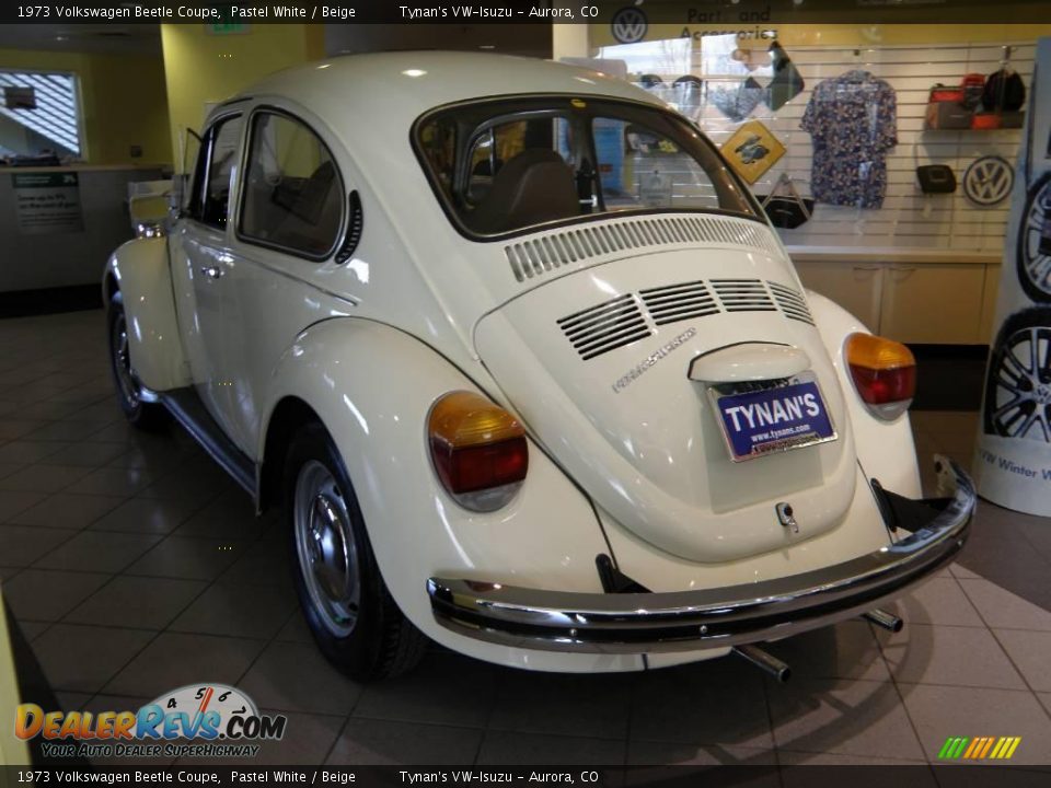 1973 Volkswagen Beetle Coupe Pastel White / Beige Photo #4
