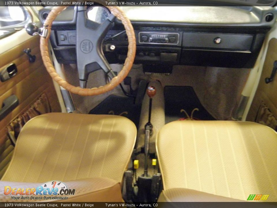 1973 Volkswagen Beetle Coupe Pastel White / Beige Photo #9