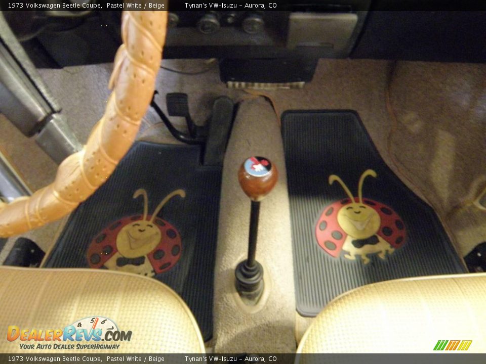 1973 Volkswagen Beetle Coupe Pastel White / Beige Photo #11