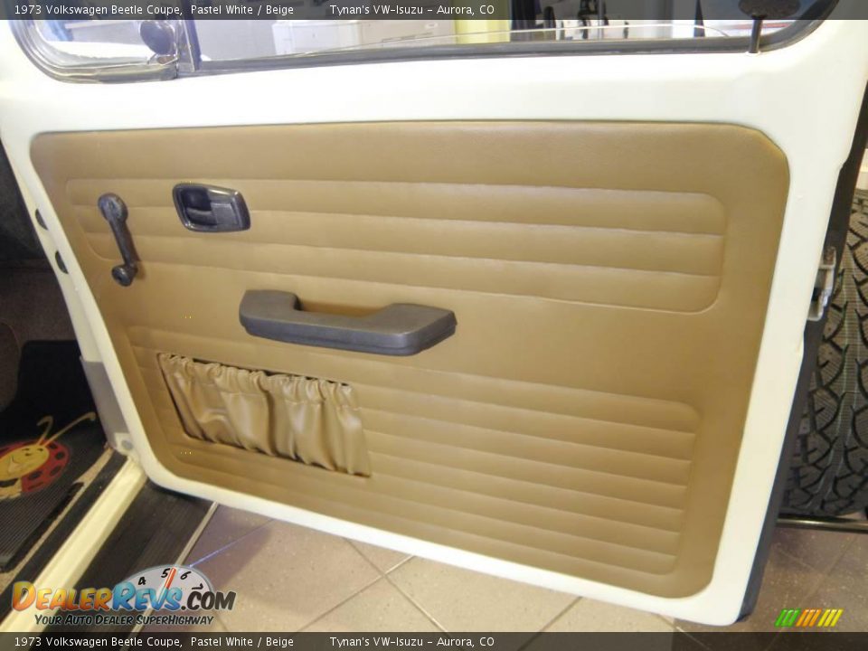 1973 Volkswagen Beetle Coupe Pastel White / Beige Photo #14